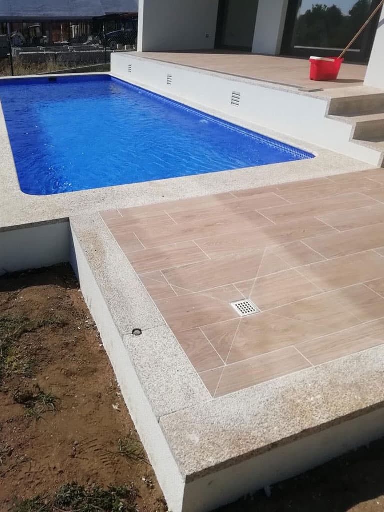 Algunos de los trabajos realizados por nuestra empresa de construcción en Vilanova de Arousa