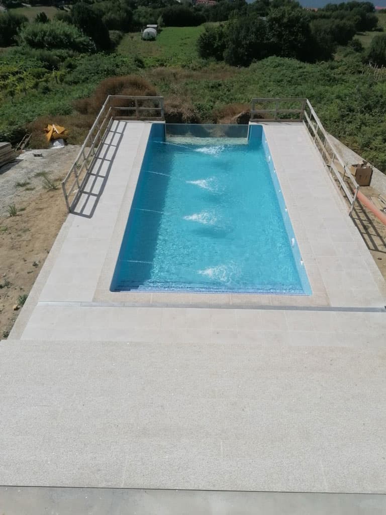 Algunos de los trabajos realizados por nuestra empresa de construcción en Vilanova de Arousa