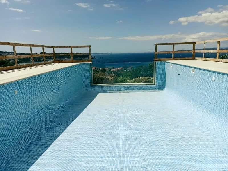 Algunos de los trabajos realizados por nuestra empresa de construcción en Vilanova de Arousa